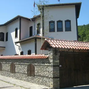 Otel комплекс водопада, Khrabrino